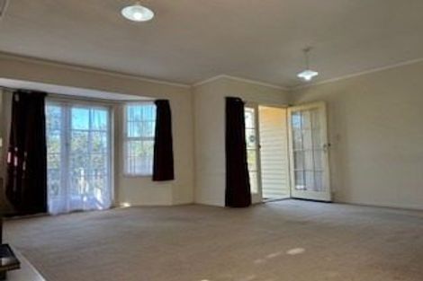 Photo of property in 10 Dunraven Place, Torbay, Auckland, 0630