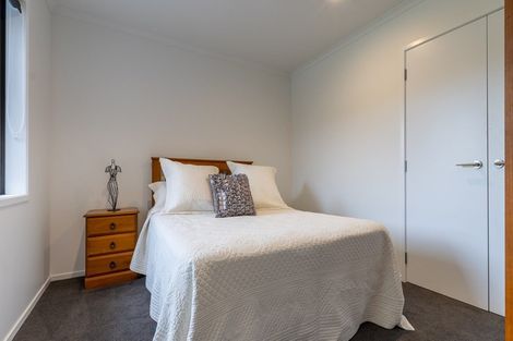 Photo of property in 31 Lilac Close, Cambridge, 3434