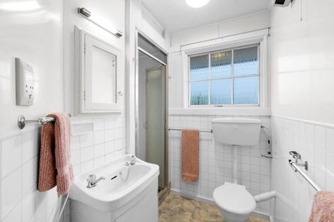 Photo of property in 48 Main North Road, Papanui, Christchurch, 8052