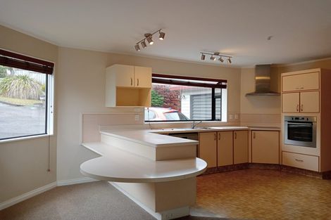 Photo of property in 32b Sailmaker Close, Whitby, Porirua, 5024