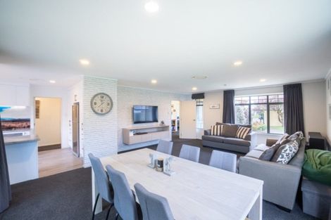 Photo of property in 15 Madison Avenue, Milson, Palmerston North, 4414