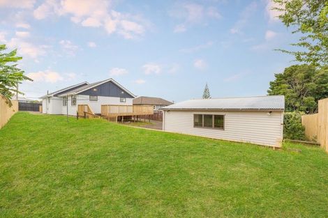 Photo of property in 36 Barrys Road, Glendene, Auckland, 0602