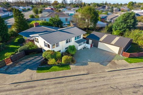 Photo of property in 32 Allnatt Street, Temuka, 7920