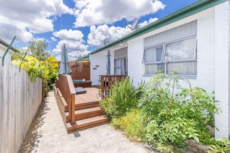 Photo of property in 9 Seddon Road, Frankton, Hamilton, 3204