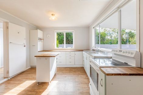 Photo of property in 79 Great North Road, Waipawa, 4210