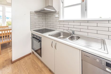 Photo of property in 27 Murch Place, Tawhero, Whanganui, 4500