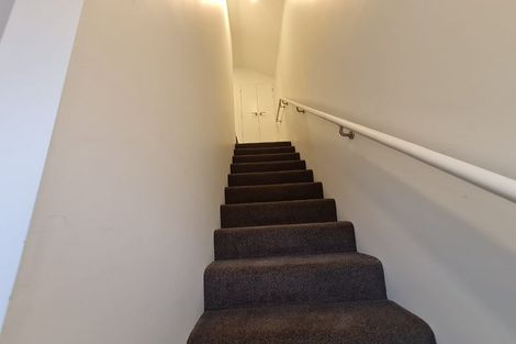 Photo of property in 9 Wheatsheaf Lane, Heathcote Valley, Christchurch, 8022
