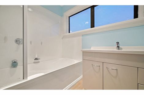 Photo of property in 33 Dacre Street, Linwood, Christchurch, 8062