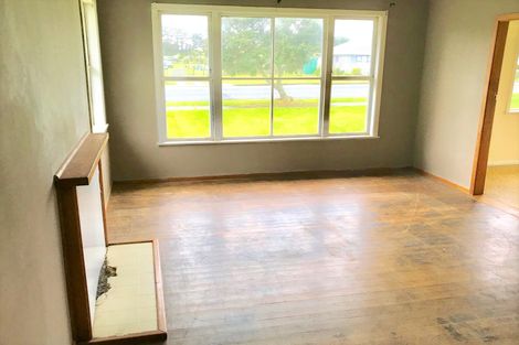 Photo of property in 521 Oruarangi Road, Mangere, Auckland, 2022