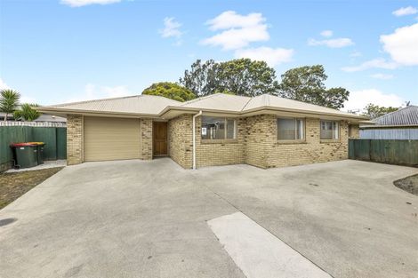 Photo of property in 20a Waterview Road West, Takanini, 2112