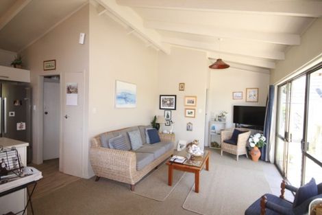 Photo of property in 8b Jacksons Claim, Pauanui, Hikuai, 3579