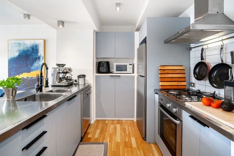 Photo of property in Sol Apartments, 23/37 Jessie Street, Te Aro, Wellington, 6011
