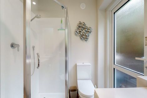 Photo of property in Fountain Court, 48u2 Oriental Parade, Oriental Bay, Wellington, 6011