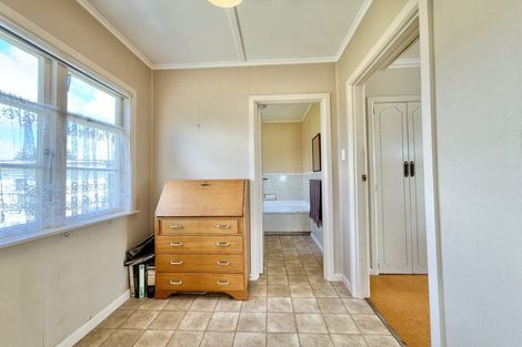 Photo of property in 42 Carrington Crescent, Tokoroa, 3420