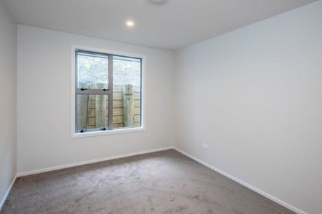 Photo of property in 99 Kakariki Grove, Waikanae, 5036