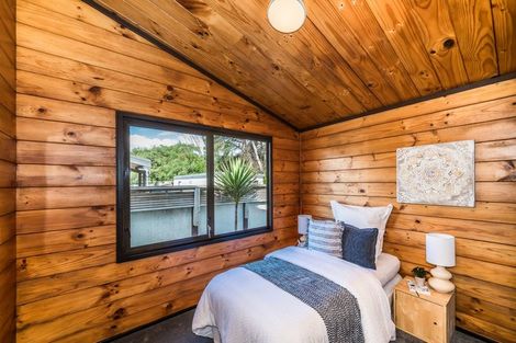 Photo of property in 80 Rimu Road, Raumati Beach, Paraparaumu, 5032