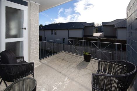 Photo of property in 4/53 Brockworth Place, Riccarton, Christchurch, 8011