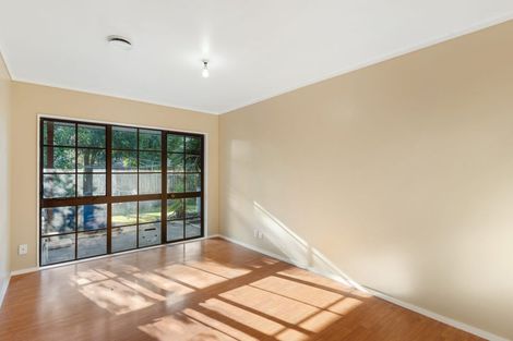 Photo of property in 2 Septimus Place, Henderson, Auckland, 0612