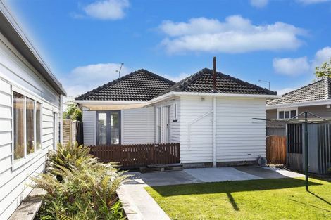 Photo of property in 264 Opawa Road, Hillsborough, Christchurch, 8022