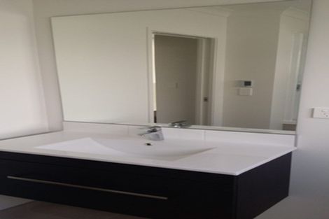 Photo of property in 3 Lockheed Street, Hobsonville, Auckland, 0618