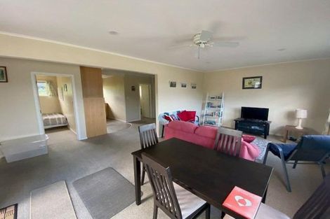 Photo of property in 1/142 Stanmore Bay Road, Stanmore Bay, Whangaparaoa, 0932