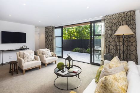 Photo of property in 32 Devonport Lane, St Albans, Christchurch, 8014