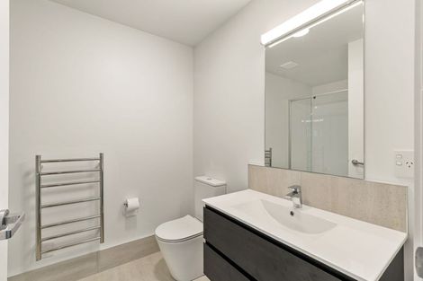 Photo of property in 16/11 Carlos Drive, Flat Bush, Auckland, 2016