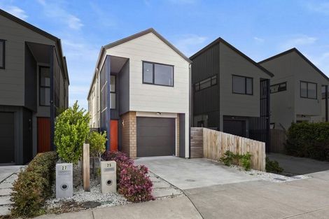 Photo of property in 25 John Gray Street, Papakura, 2110
