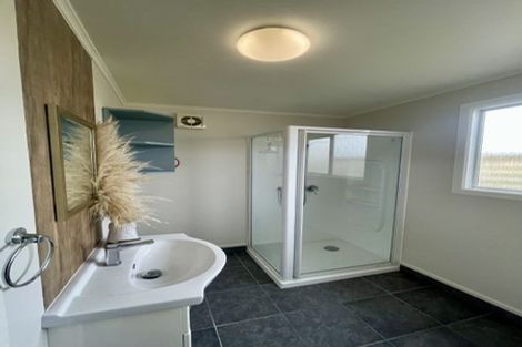 Photo of property in 53 Toru Road, Paraparaumu Beach, Paraparaumu, 5032