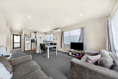 Photo of property in 130 Gadsby Road, Favona, Auckland, 2024