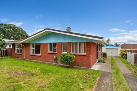 Photo of property in 61 Queen Street, Te Puke, 3119