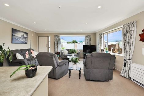 Photo of property in 21 Cox Street, Ashburton, 7700