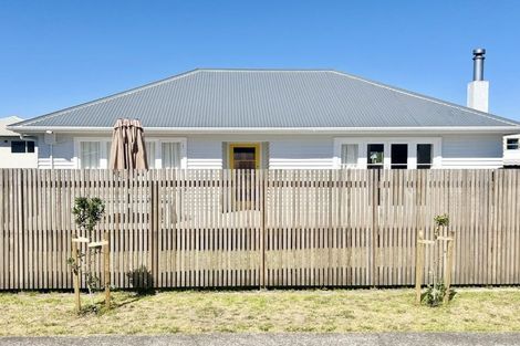 Photo of property in 4a Valley Road, Mount Maunganui, 3116