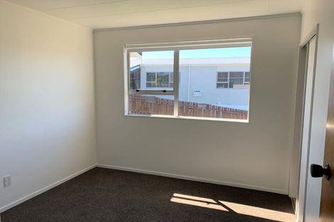 Photo of property in 18 Culzean Grove, Bell Block, New Plymouth, 4312
