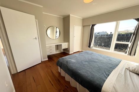 Photo of property in 15 Pleasant Road, Glen Eden, Auckland, 0602