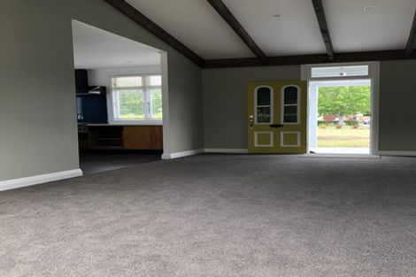 Photo of property in 40 Awaroa Road, Helensville, 0800