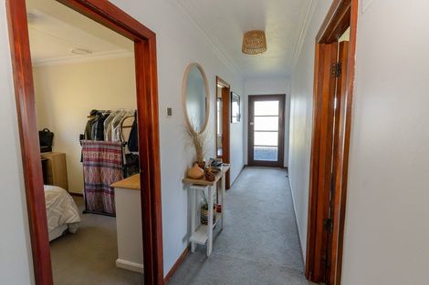Photo of property in 6 Hinau Street, Ravensbourne, Dunedin, 9022