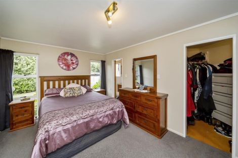 Photo of property in 75 Patu-kukupa Street, Manaia, 4612