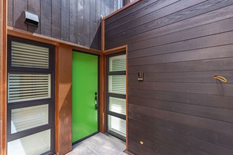 Photo of property in 89 Holly Road, St Albans, Christchurch, 8014