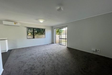 Photo of property in 33 Friedlanders Road, Manurewa, Auckland, 2102