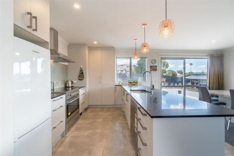 Photo of property in 44 Heathfield Drive, Mosgiel, 9024