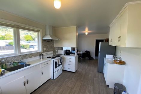 Photo of property in 98 Kawai Street, Nelson South, Nelson, 7010