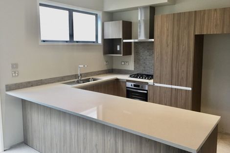 Photo of property in 9 Touhou Road, Hobsonville, Auckland, 0616