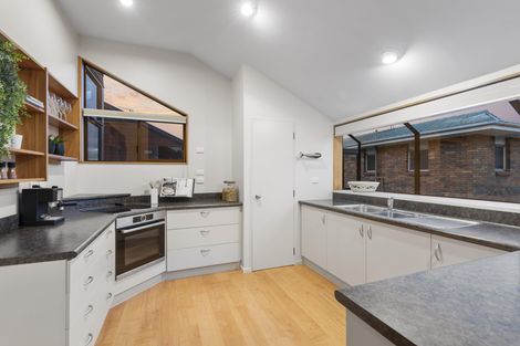 Photo of property in 7b Elgin Place, Red Beach, 0932