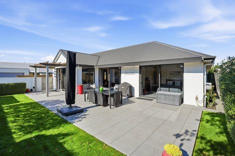 Photo of property in 9 Waterford Avenue, Northwood, Christchurch, 8051