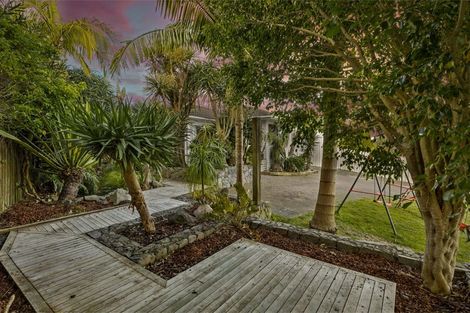 Photo of property in 26 Hartley Terrace, Massey, Auckland, 0614
