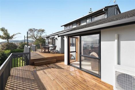 Photo of property in 2 Keam Way, Welcome Bay, Tauranga, 3112