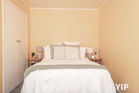 Photo of property in 115 Ruskin Road, Newlands, Wellington, 6037