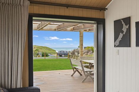 Photo of property in 8 Island Terrace, Motunau, Waipara, 7387