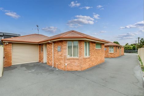 Photo of property in 3/3 Staveley Street, Avonhead, Christchurch, 8042